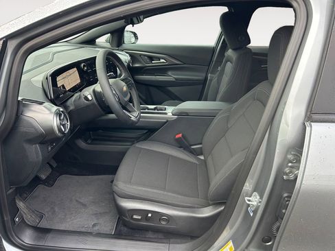 New 2026 Chevrolet Equinox EV LT w/ Comfort Package image 15