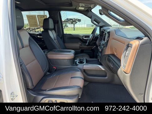 Used 2022 Chevrolet Silverado 1500 High Country w/ Technology Package AWD/4WD image 35