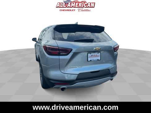 Used 2025 Chevrolet Blazer LT image 7