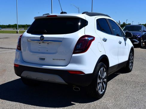 Used 2019 Buick Encore Essence FWD image 3