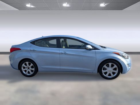 Used 2012 Hyundai Elantra Limited w/ Technology Pkg 5 image 8