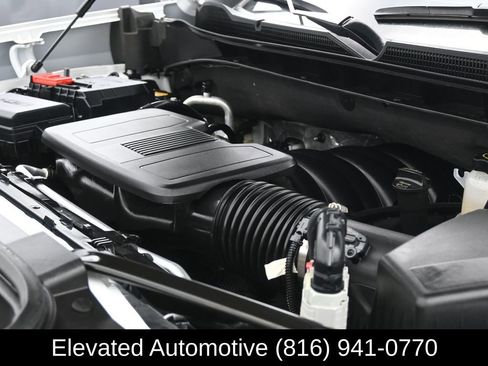 Used 2025 Chevrolet Silverado 1500 ZR2 w/ Technology Package image 26