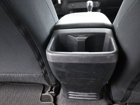 Used 2019 Toyota Tacoma SR5 image 14