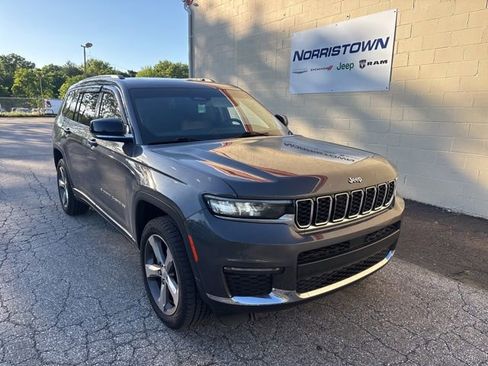 Used 2021 Jeep Grand Cherokee L Limited AWD/4WD image 1