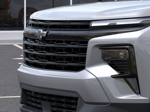 New 2026 Chevrolet Traverse LT w/ Midnight/Sport Edition FWD image 13