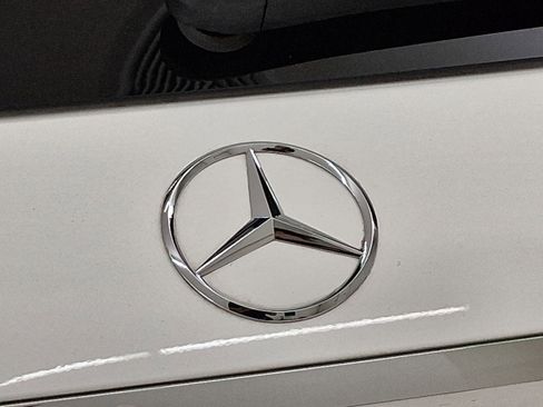 Used 2024 Mercedes-Benz GLE 350 4MATIC image 21