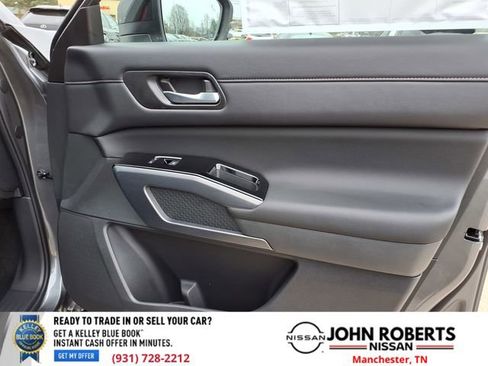 New 2026 Nissan Pathfinder SL image 21