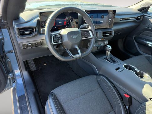 New 2025 Ford Mustang Coupe image 15