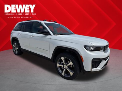 New 2026 Jeep Grand Cherokee Limited w/ Luxury Tech Group II image 1