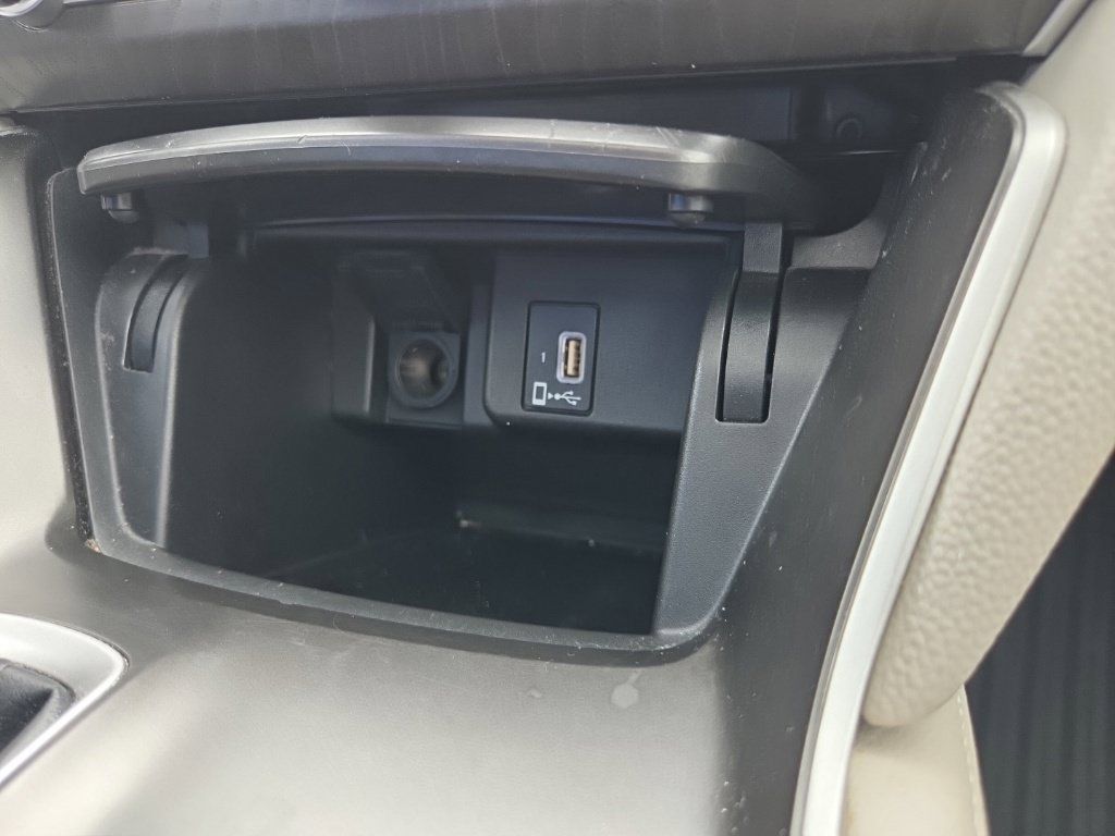 Used 2019 Honda Accord EX-L image 46