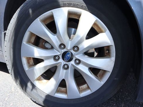Used 2015 Subaru Legacy 2.5i Premium AWD/4WD image 17