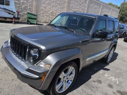 Used 2012 Jeep Liberty Limited Jet w/ Comfort/Convenience Group