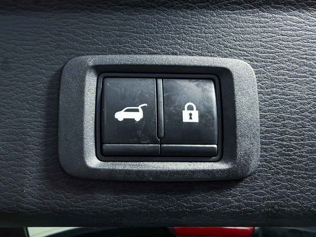 Used 2022 Mitsubishi Outlander SE AWD/4WD image 43