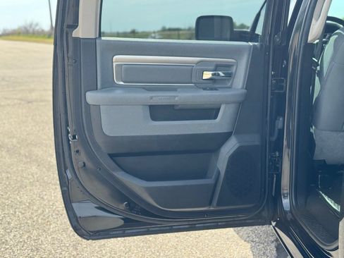 Used 2018 RAM 1500 Big Horn AWD/4WD image 26