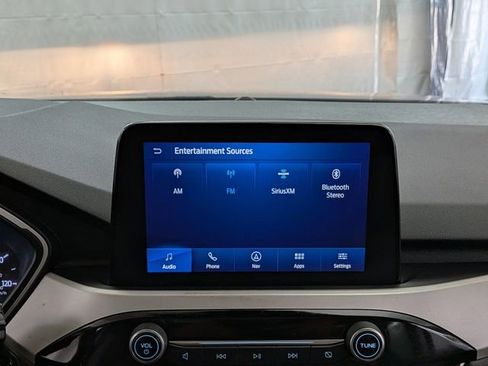 Certified 2022 Ford Escape SE w/ SE Sport Appearance Package AWD/4WD image 27
