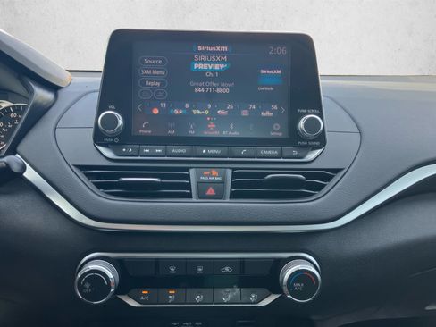 Used 2019 Nissan Altima 2.5 S FWD image 15