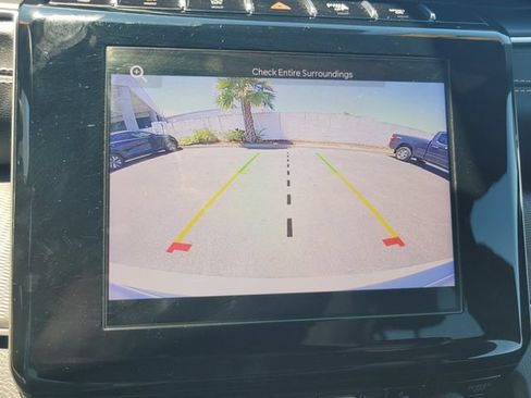 Used 2023 Jeep Grand Cherokee L Laredo AWD/4WD image 21