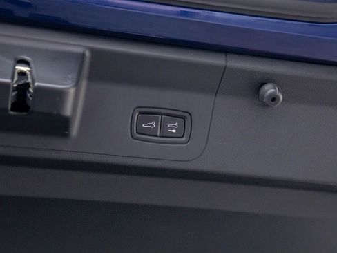 Used 2020 Porsche Panamera 4 image 31