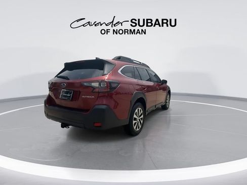 Used 2025 Subaru Outback Premium AWD/4WD image 8