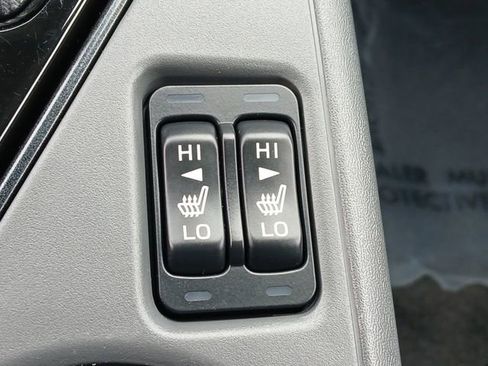 Certified 2024 Subaru Crosstrek 2.5i Limited w/ Crosstrek Mirror Package AWD/4WD image 16