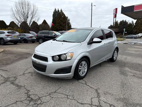 Used 2012 Chevrolet Sonic LT image 1