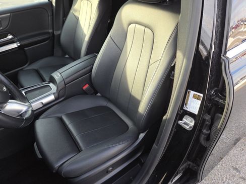 Used 2024 Mercedes-Benz GLB 250 GLB 250 image 21