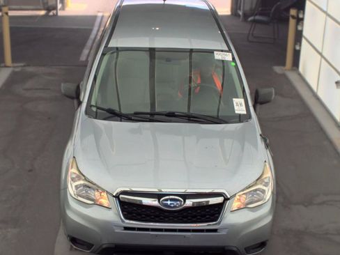 Used 2015 Subaru Forester 2.5i AWD/4WD image 2