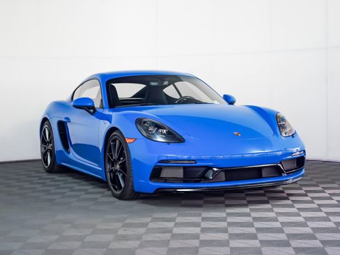Used 2025 Porsche 718 Cayman GT4 image 7