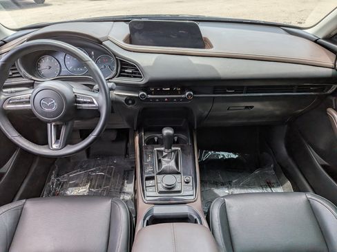 Used 2021 MAZDA CX-30 FWD 2.5 S w/ Premium Package image 16
