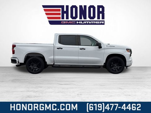 Used 2023 Chevrolet Silverado 1500 Custom w/ Rally Edition image 2