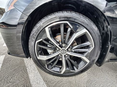 Used 2023 Nissan Altima 2.5 SR w/ SR Premium Package image 33