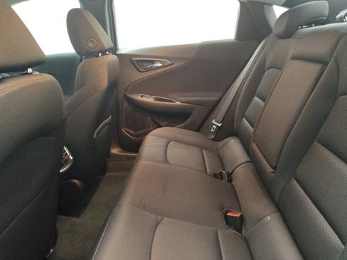 Used 2025 Chevrolet Malibu LT FWD image 18