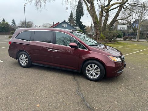 Used 2016 Honda Odyssey EX-L image 8