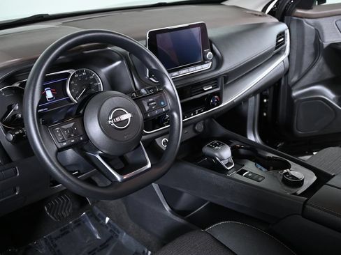 Certified 2023 Nissan Rogue SV AWD/4WD image 11