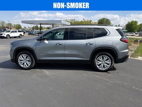 Used 2024 GMC Acadia Elevation w/ Super Cruise Package AWD/4WD image 7