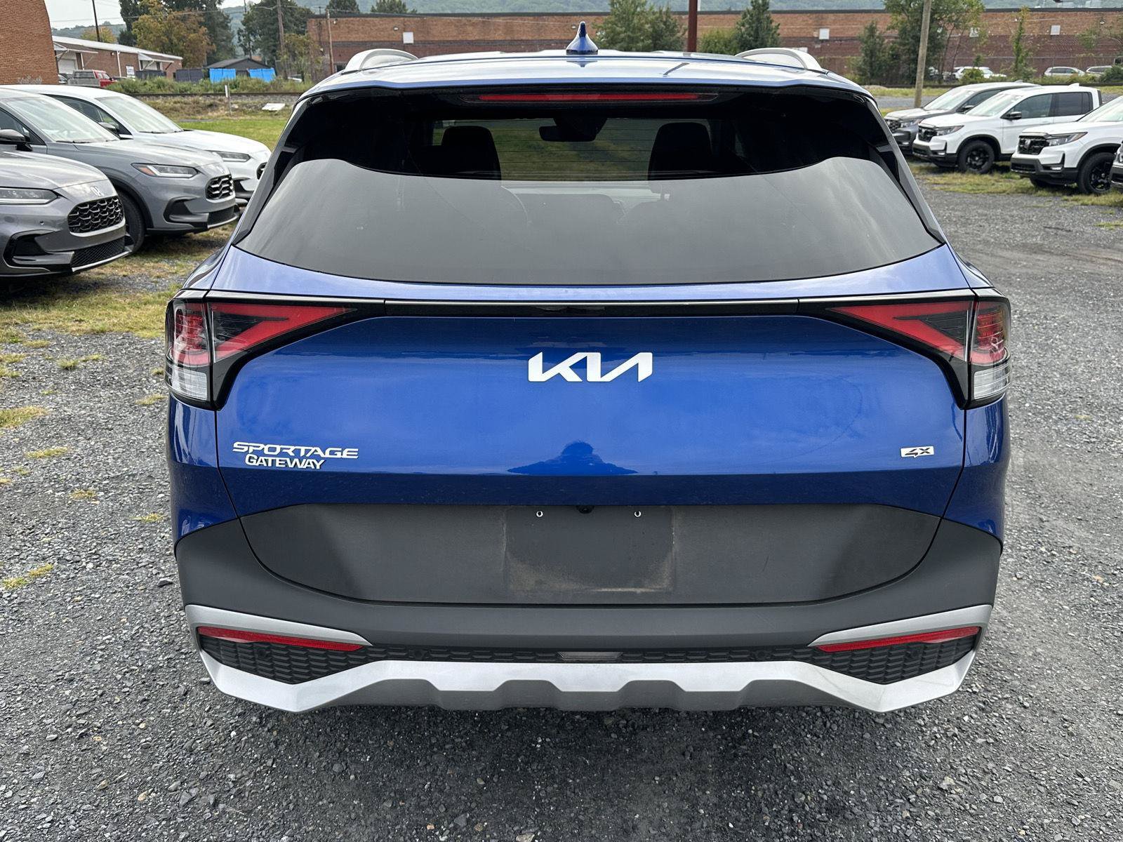 Used 2024 Kia Sportage EX AWD/4WD image 7