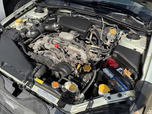 Used 2005 Subaru Outback 2.5i image 28