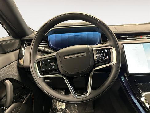 New 2026 Land Rover Range Rover Sport SE image 12