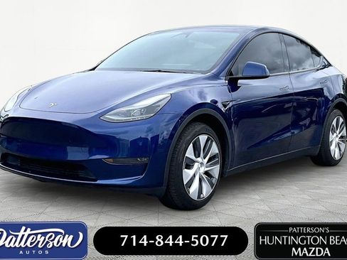 Used 2024 Tesla Model Y Long Range AWD/4WD image 1