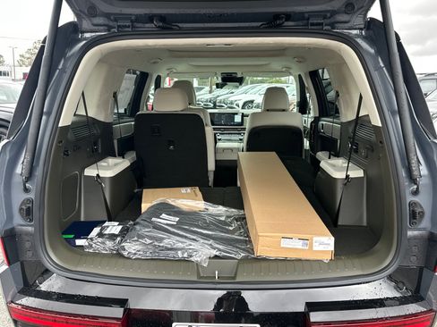 New 2025 Hyundai Santa Fe Calligraphy image 14