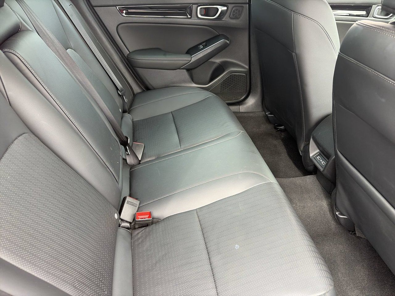 Used 2023 Honda Civic Touring image 12