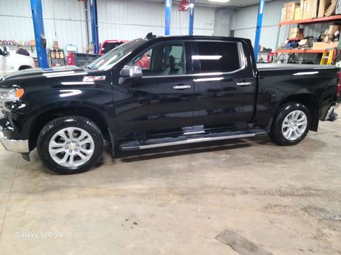 Used 2023 Chevrolet Silverado 1500 LTZ w/ LTZ Convenience Package II image 5