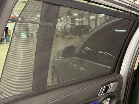 Used 2025 BMW X7 xDrive40i AWD/4WD image 42