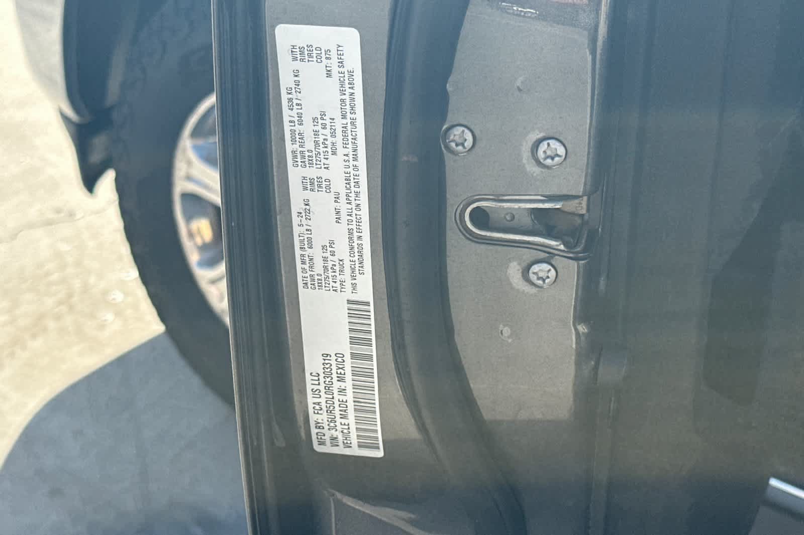 Used 2024 RAM 2500 Big Horn AWD/4WD image 27