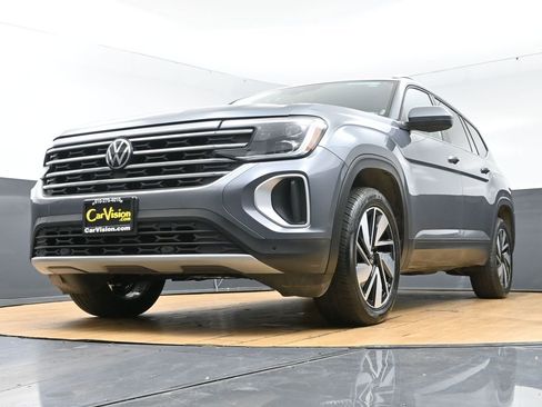 Used 2024 Volkswagen Atlas SE image 51