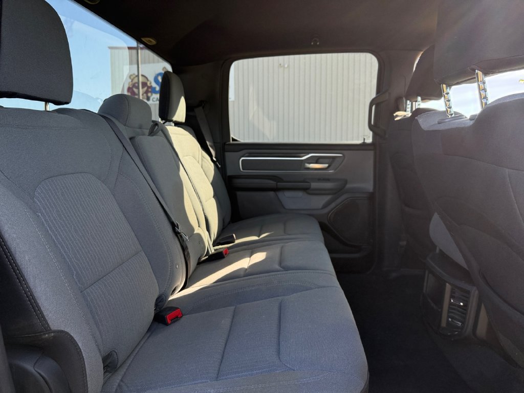 Used 2021 RAM 1500 Big Horn AWD/4WD image 38