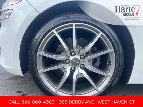 Used 2023 Genesis G70 2.0T image 42