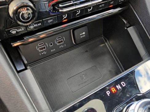 Certified 2024 Jeep Grand Cherokee Altitude image 18