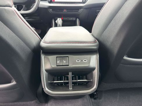 New 2026 Dodge Charger R/T AWD/4WD image 8
