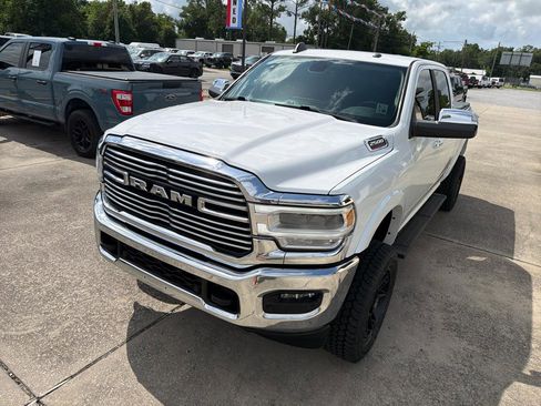 Used 2020 RAM 2500 Laramie AWD/4WD image 13